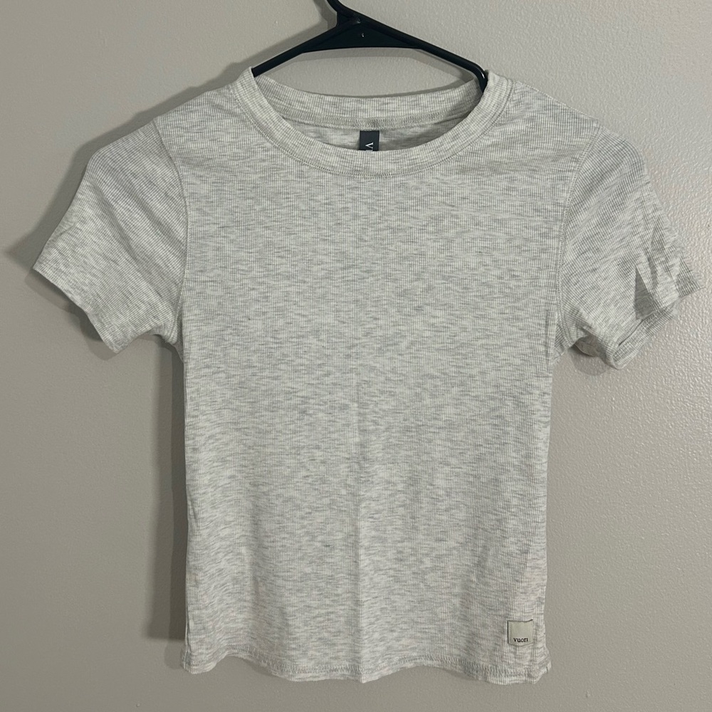 COPY - Vuori XS T-shirt, very soft, comfortable abs form fitting.